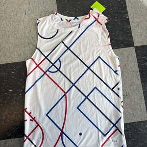 DSG White Red Blue Movement Tank Pure White Court Lines Boy's Size XL NEW